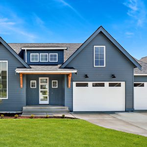 Contemporary Farmhouse 876